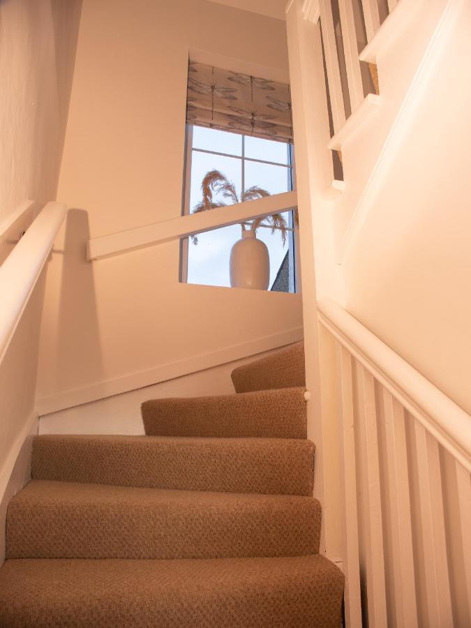 The Corner Cottage Sandwick  エクステリア 写真